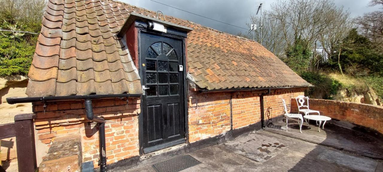 17Th-Century One Bed Studio With Parking & Garden! Elkesley Exteriér fotografie