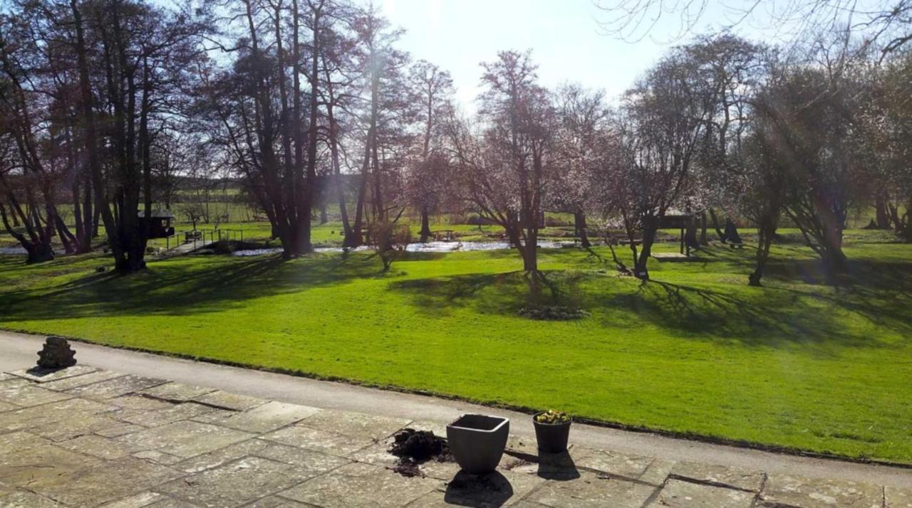 17Th-Century One Bed Studio With Parking & Garden! Elkesley Exteriér fotografie